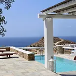 Willa Giulia, Seaview Ios