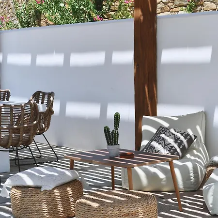 Villa Giulia, Seaview Chora (Ios)