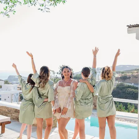 Giulia, Seaview Villa Chora (Ios)