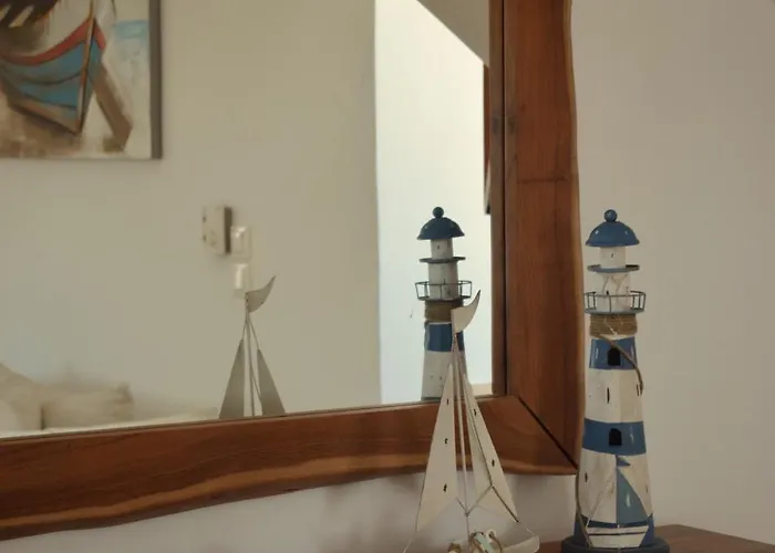 Villa Giulia, Seaview *